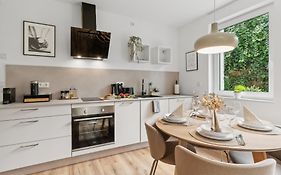 Stylisches Apartment mit Terrasse&kostenlosem Parkplatz Beste Lage in Bielefeld
